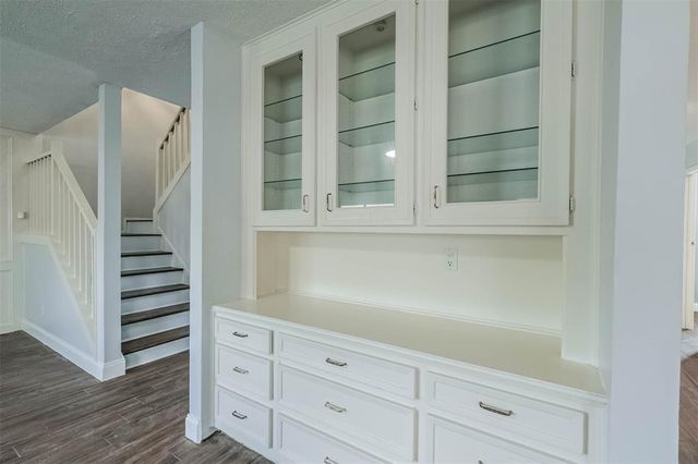 11902 Brook Meadows Lane, Meadows Place, TX 77477