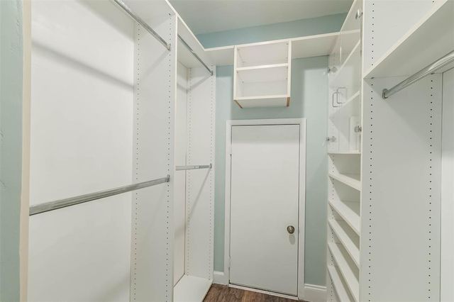 11902 Brook Meadows Lane, Meadows Place, TX 77477