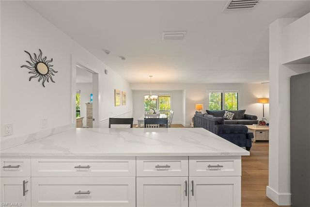 5117 Sea Bell RD # D204, Sanibel, FL 33957