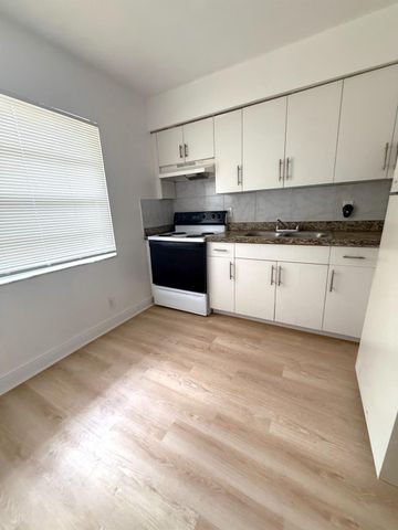 4130 NW 31st Terrace 1, Lauderdale Lakes, FL 33309