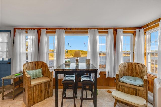 242 Edgewater Dr E, Falmouth, MA 02536