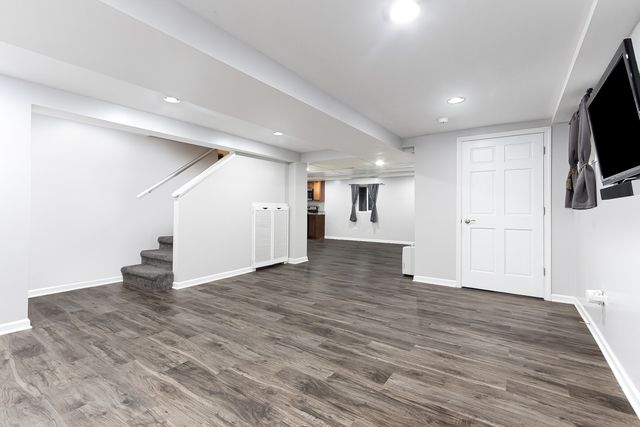 4072 Broadmoor Circle, Naperville, IL 60564