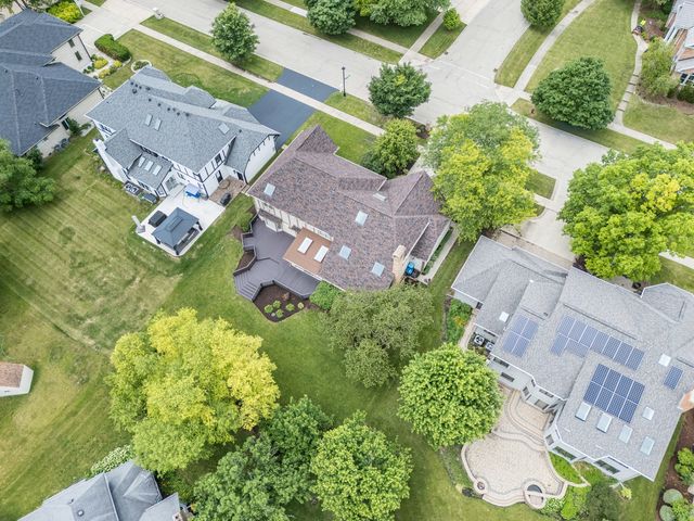 4072 Broadmoor Circle, Naperville, IL 60564