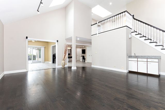 4072 Broadmoor Circle, Naperville, IL 60564