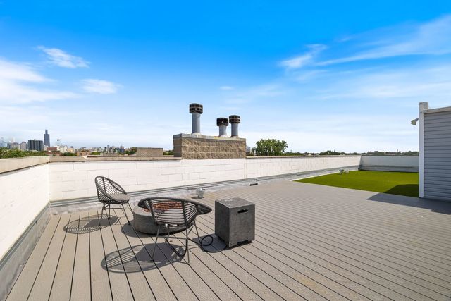2535 W Flournoy Street 3, Chicago, IL 60612