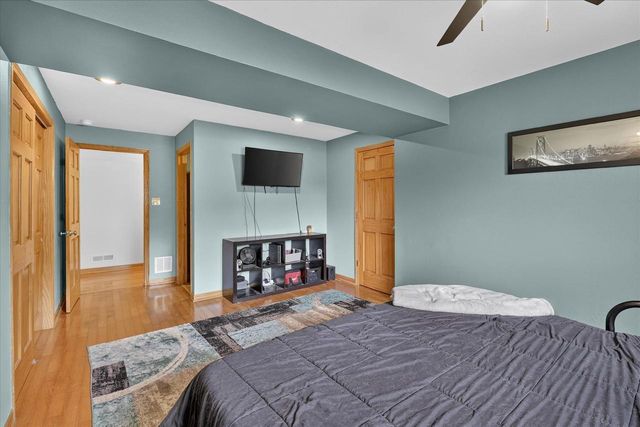 906 Patricia Court, Elkhorn, WI 53121