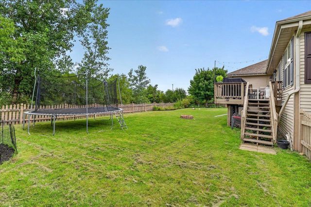 906 Patricia Court, Elkhorn, WI 53121
