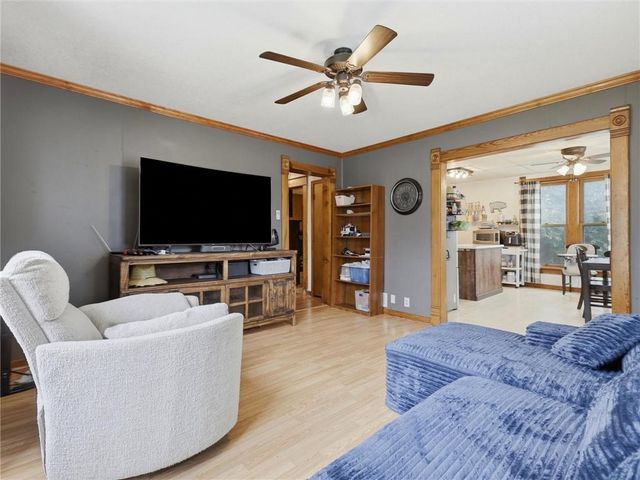 1300 Kearney Road, Excelsior Springs, MO 64024