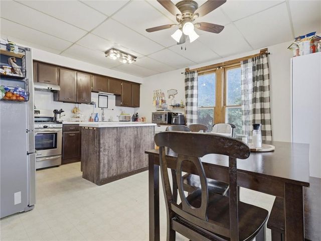 1300 Kearney Road, Excelsior Springs, MO 64024