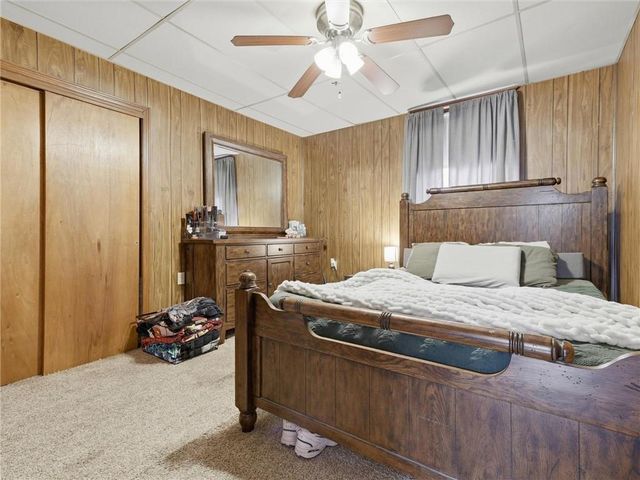 1300 Kearney Road, Excelsior Springs, MO 64024