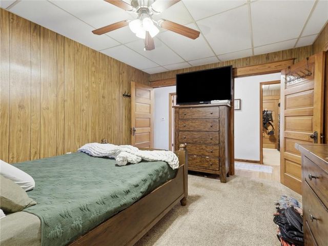 1300 Kearney Road, Excelsior Springs, MO 64024