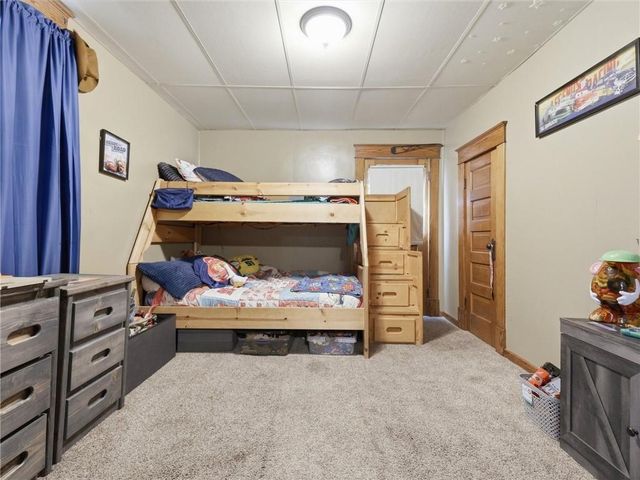 1300 Kearney Road, Excelsior Springs, MO 64024