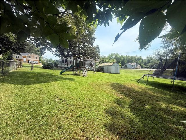 1300 Kearney Road, Excelsior Springs, MO 64024