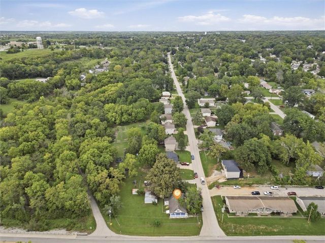 1300 Kearney Road, Excelsior Springs, MO 64024