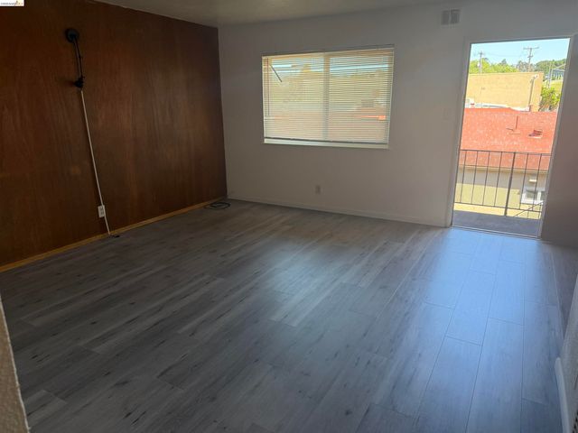 14761 S San Pablo 6, San Pablo, CA 94806