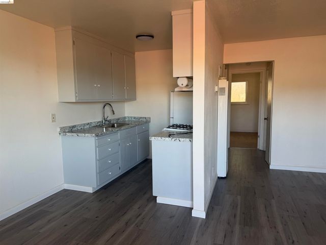 14761 S San Pablo 6, San Pablo, CA 94806