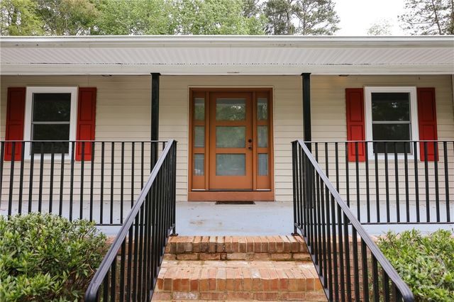 195 Arbor View Drive, Athens, GA 30605