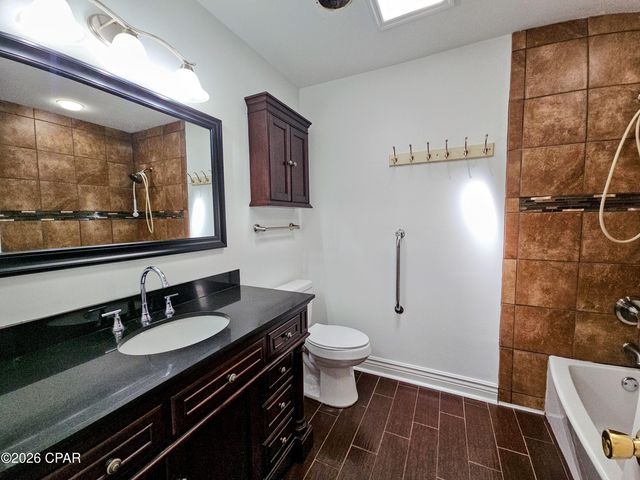 222 Lannie Rowe Drive, Panama City, FL 32404