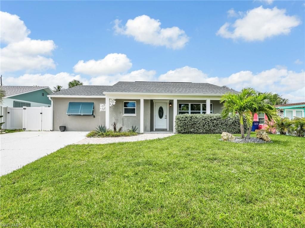 195 Hibiscus DR, FORT MYERS BEACH, FL 33931 — exterior