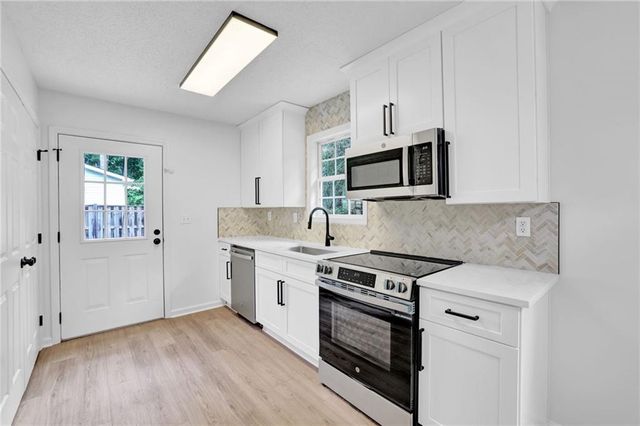 4311 Willow Springs Road, Dallas, GA 30132