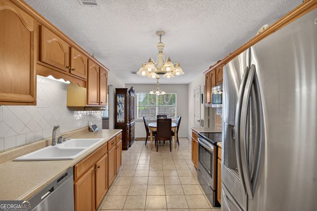 1448 Paul Caswell Boulevard, Hinesville, GA 31313