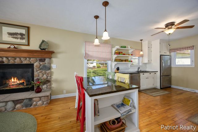 6702 W Lake Drive, Fremont, MI 49412