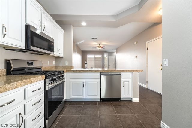 10373 Morning Sorrow Street, Las Vegas, NV 89183