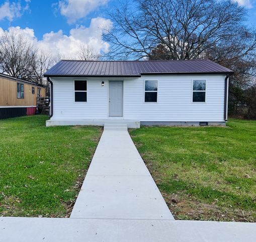 305 S Polk St, Tullahoma, TN 37388