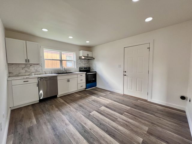 305 S Polk St, Tullahoma, TN 37388