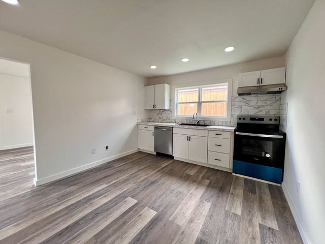 305 S Polk St, Tullahoma, TN 37388