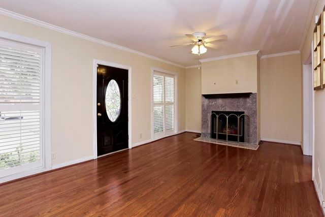 2321 Sheridan Street, Houston, TX 77030