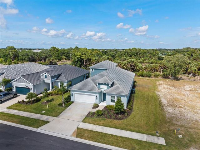 10214 CRYSTAL ISLES CIRCLE, Sarasota, FL 34241