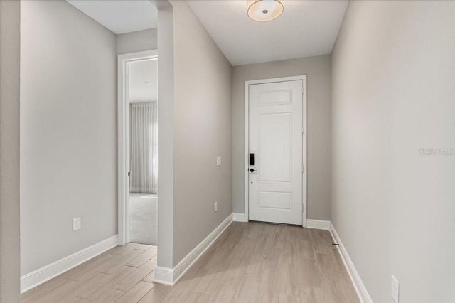 10214 CRYSTAL ISLES CIRCLE, Sarasota, FL 34241