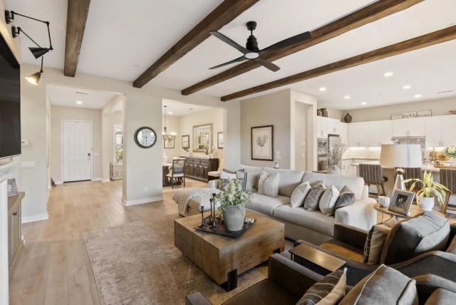 1232 Stockton Place, Escondido, CA 92026