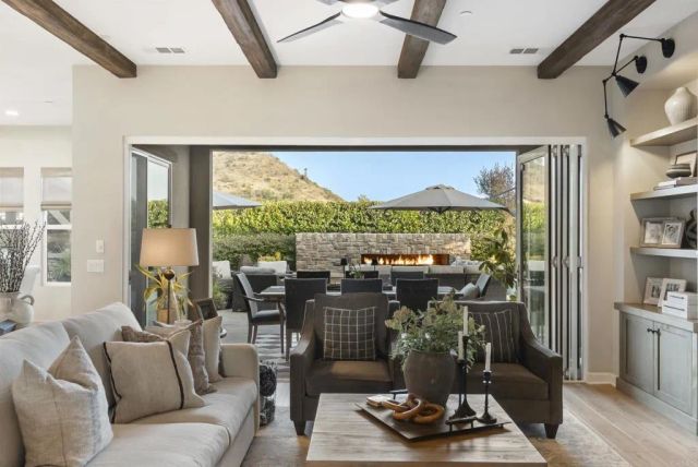 1232 Stockton Place, Escondido, CA 92026