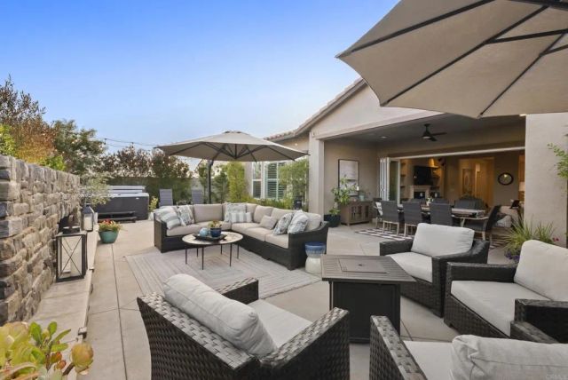 1232 Stockton Place, Escondido, CA 92026