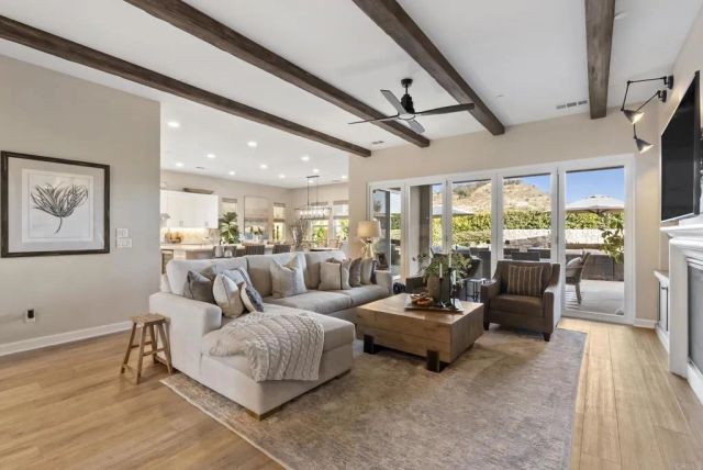 1232 Stockton Place, Escondido, CA 92026