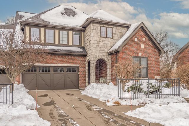 1715 S Springhouse Drive, Bloomington, IN 47401