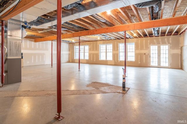 1715 S Springhouse Drive, Bloomington, IN 47401