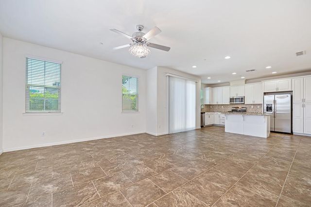 2457 Pleasant Grove Blvd, Roseville, CA 95747