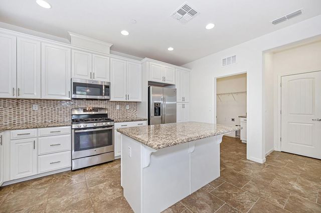 2457 Pleasant Grove Blvd, Roseville, CA 95747