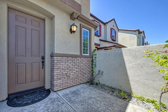 2457 Pleasant Grove Blvd, Roseville, CA 95747