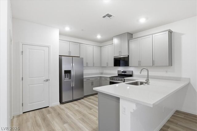 111 Cinder Cone Lane, Las Vegas, NV 89138