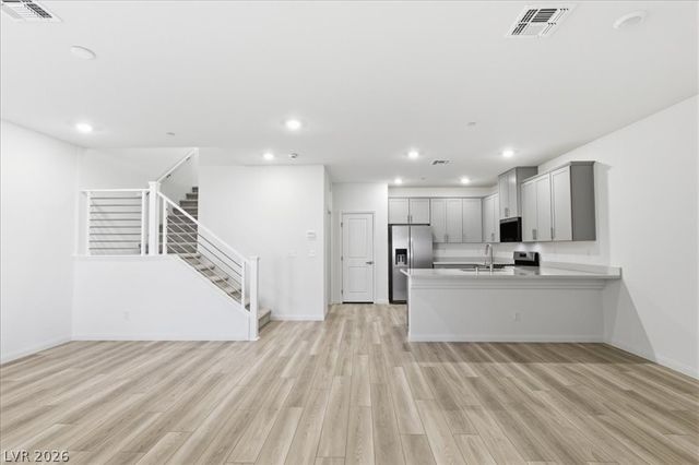 111 Cinder Cone Lane, Las Vegas, NV 89138