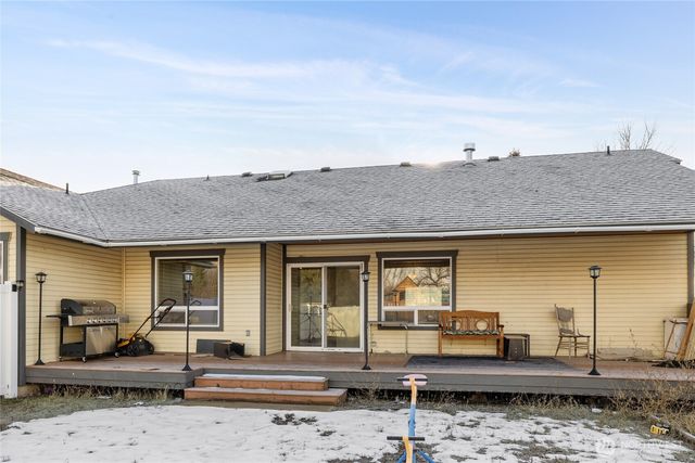 821 Sanders Road, Ellensburg, WA 98926