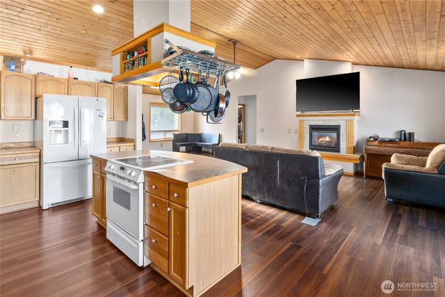 821 Sanders Road, Ellensburg, WA 98926