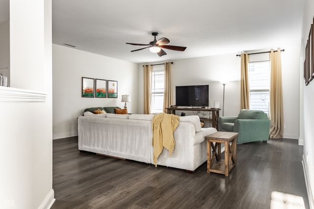 6203 Bliss Point E, Whitestown, IN 46075