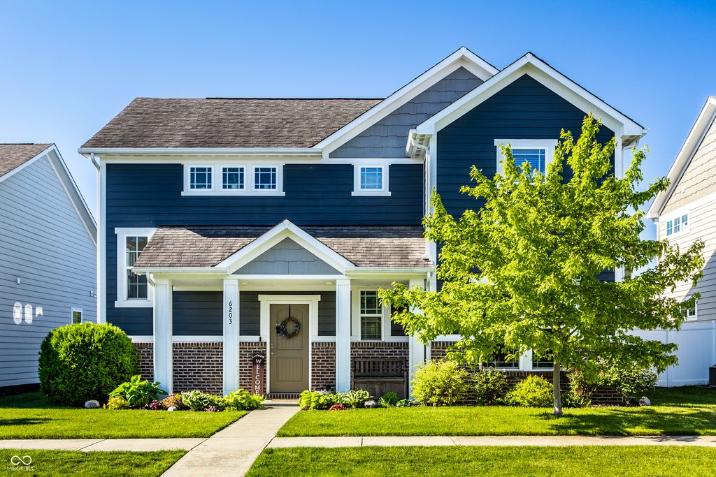 6203 Bliss Point E, Whitestown, IN 46075