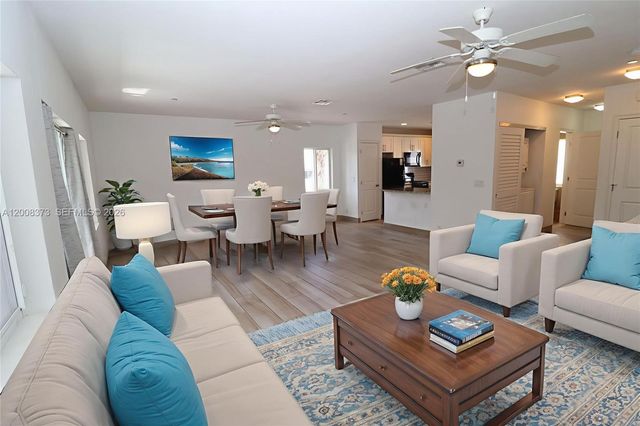 605 NE 28th St 1, Wilton Manors, FL 33334