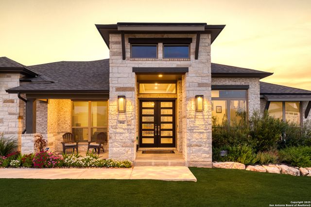 552 Falcon Cove, San Antonio, TX 78009